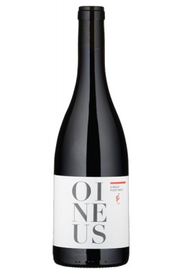 Oineus Pinot Noir Magnum 2015